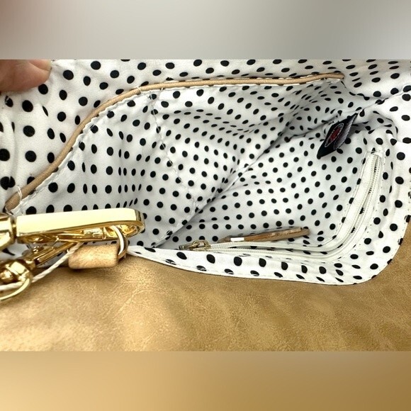 Urban Expressions Tan Rectangular Crossbody/Clutch/Wristlet Bag Chain Strap NEW - Picture 6 of 12